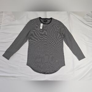 Women's Black and White Striped Long Sleeve